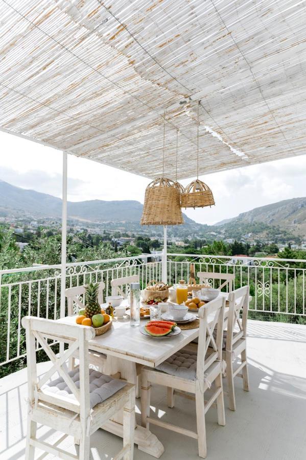 Menori Luxury Suite Panormos  外观 照片