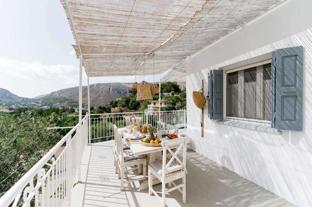Menori Luxury Suite Panormos  外观 照片